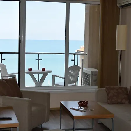 1 Bedroom Beachfront In Obzor Beach Apartament *